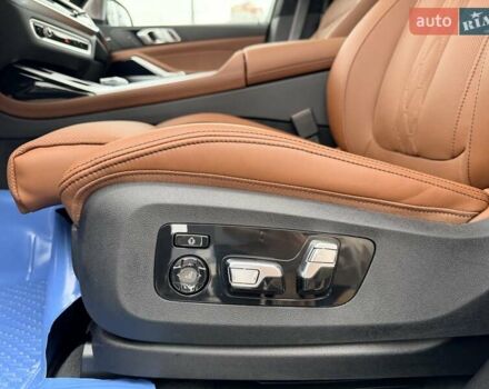 Белый БМВ X7, объемом двигателя 3 л и пробегом 1 тыс. км за 148999 $, фото 22 на Automoto.ua