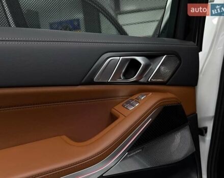 Белый БМВ X7, объемом двигателя 3 л и пробегом 1 тыс. км за 146900 $, фото 50 на Automoto.ua