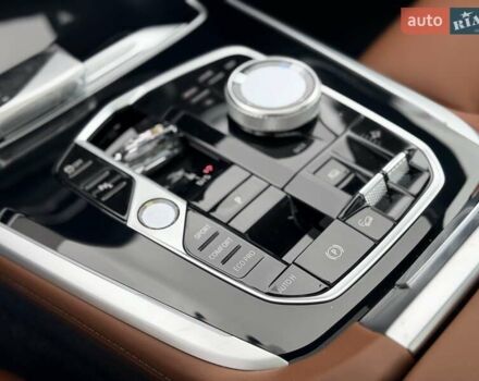 Белый БМВ X7, объемом двигателя 3 л и пробегом 1 тыс. км за 148999 $, фото 25 на Automoto.ua