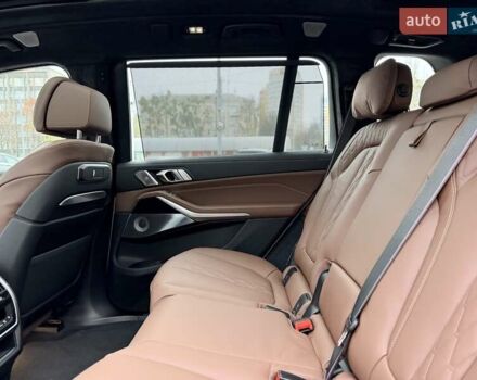 Білий БМВ X7, об'ємом двигуна 3 л та пробігом 1 тис. км за 153500 $, фото 41 на Automoto.ua