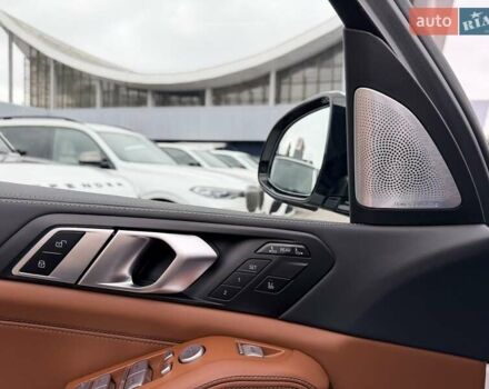 Белый БМВ X7, объемом двигателя 3 л и пробегом 1 тыс. км за 148999 $, фото 18 на Automoto.ua