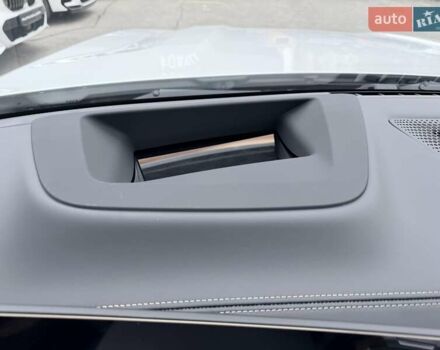 Белый БМВ X7, объемом двигателя 3 л и пробегом 1 тыс. км за 148999 $, фото 38 на Automoto.ua