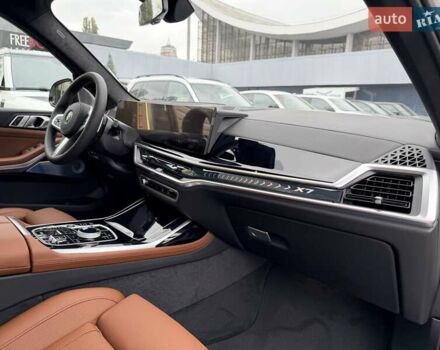 Белый БМВ X7, объемом двигателя 3 л и пробегом 1 тыс. км за 148999 $, фото 47 на Automoto.ua