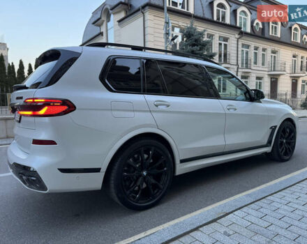 Белый БМВ X7, объемом двигателя 4.39 л и пробегом 35 тыс. км за 149900 $, фото 9 на Automoto.ua
