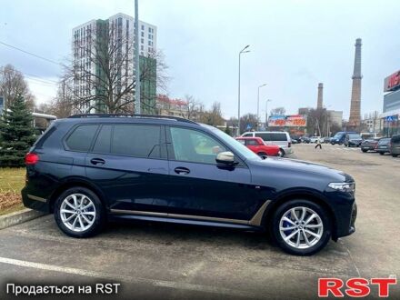 Белый БМВ X7, объемом двигателя 3 л и пробегом 74 тыс. км за 92000 $, фото 1 на Automoto.ua