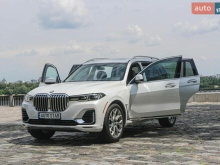 Белый БМВ X7, объемом двигателя 3 л и пробегом 136 тыс. км за 42999 $, фото 1 на Automoto.ua