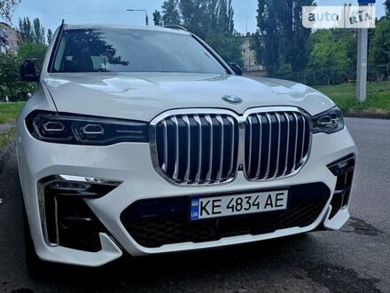 БМВ X7 2019 в Кривом Роге на Automoto.ua Белый БМВ X7, объемом двигателя 3 л и пробегом 138 тыс. км за 58500 $, фото 1 на Automoto.ua