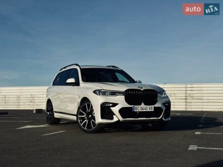 Белый БМВ X7, объемом двигателя 3 л и пробегом 119 тыс. км за 56000 $, фото 1 на Automoto.ua