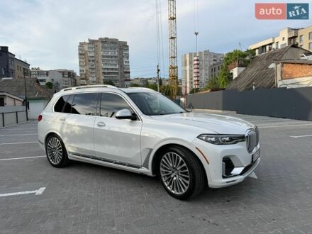 Белый БМВ X7, объемом двигателя 3 л и пробегом 199 тыс. км за 45900 $, фото 1 на Automoto.ua
