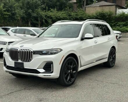 Белый БМВ X7, объемом двигателя 3 л и пробегом 43 тыс. км за 26863 $, фото 1 на Automoto.ua