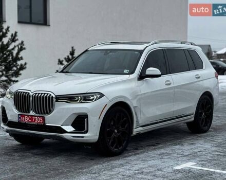 Белый БМВ X7, объемом двигателя 3 л и пробегом 138 тыс. км за 48900 $, фото 1 на Automoto.ua