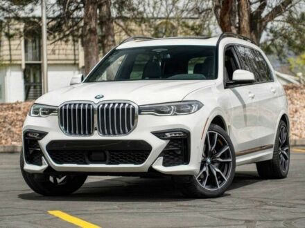 БМВ X7 2022 у Кропивницькому (Кіровограді) на Automoto.ua Білий БМВ X7, об'ємом двигуна 3 л та пробігом 37 тис. км за 56300 $, фото 1 на Automoto.ua