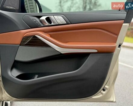 Бежевый БМВ X7, объемом двигателя 3 л и пробегом 118 тыс. км за 64700 $, фото 28 на Automoto.ua