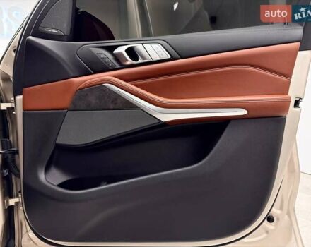 Бежевый БМВ X7, объемом двигателя 2.99 л и пробегом 157 тыс. км за 65800 $, фото 51 на Automoto.ua