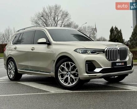Бежевый БМВ X7, объемом двигателя 3 л и пробегом 118 тыс. км за 64700 $, фото 24 на Automoto.ua