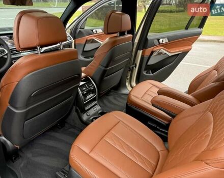 Бежевый БМВ X7, объемом двигателя 3 л и пробегом 118 тыс. км за 64700 $, фото 53 на Automoto.ua