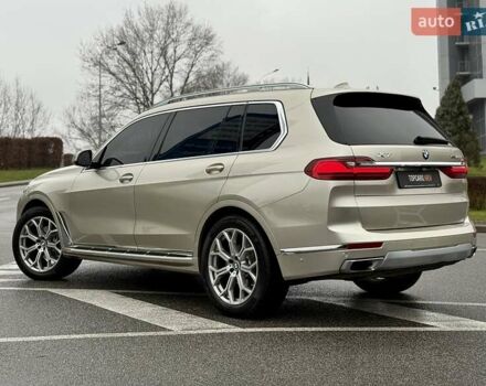 Бежевый БМВ X7, объемом двигателя 3 л и пробегом 118 тыс. км за 64700 $, фото 10 на Automoto.ua