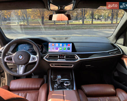 Бежевый БМВ X7, объемом двигателя 3 л и пробегом 117 тыс. км за 61999 $, фото 11 на Automoto.ua