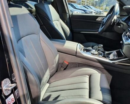 Черный БМВ X7, объемом двигателя 0 л и пробегом 4 тыс. км за 64999 $, фото 9 на Automoto.ua