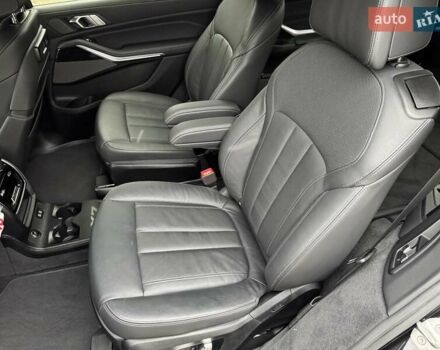 Черный БМВ X7, объемом двигателя 4.39 л и пробегом 38 тыс. км за 65000 $, фото 32 на Automoto.ua