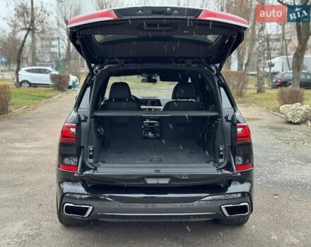 Черный БМВ X7, объемом двигателя 4.39 л и пробегом 38 тыс. км за 65000 $, фото 36 на Automoto.ua