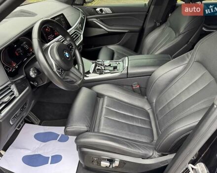 Черный БМВ X7, объемом двигателя 4.39 л и пробегом 38 тыс. км за 65000 $, фото 25 на Automoto.ua