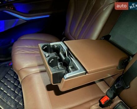 Чорний БМВ X7, об'ємом двигуна 3 л та пробігом 112 тис. км за 83000 $, фото 14 на Automoto.ua