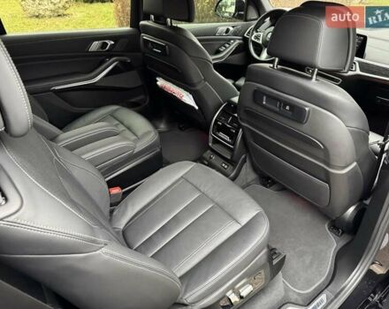 Черный БМВ X7, объемом двигателя 4.39 л и пробегом 38 тыс. км за 65000 $, фото 37 на Automoto.ua