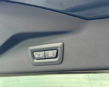 Черный БМВ X7, объемом двигателя 3 л и пробегом 120 тыс. км за 55000 $, фото 19 на Automoto.ua