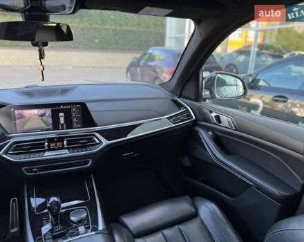 Черный БМВ X7, объемом двигателя 2.99 л и пробегом 221 тыс. км за 54900 $, фото 16 на Automoto.ua