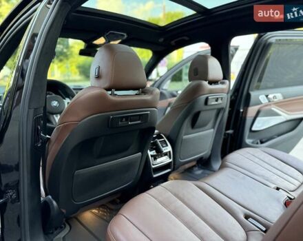 Черный БМВ X7, объемом двигателя 3 л и пробегом 59 тыс. км за 74900 $, фото 35 на Automoto.ua