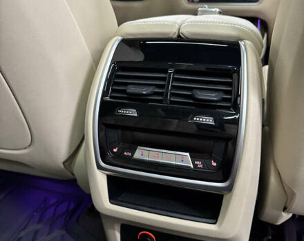 Чорний БМВ X7, об'ємом двигуна 3 л та пробігом 148 тис. км за 53900 $, фото 13 на Automoto.ua