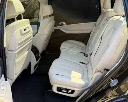 Чорний БМВ X7, об'ємом двигуна 3 л та пробігом 180 тис. км за 56000 $, фото 29 на Automoto.ua