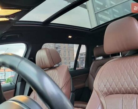 Черный БМВ X7, объемом двигателя 2.99 л и пробегом 108 тыс. км за 72000 $, фото 57 на Automoto.ua