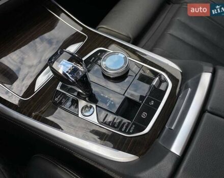 Черный БМВ X7, объемом двигателя 3 л и пробегом 37 тыс. км за 57900 $, фото 17 на Automoto.ua