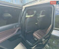 Черный БМВ X7, объемом двигателя 4.39 л и пробегом 223 тыс. км за 59500 $, фото 22 на Automoto.ua