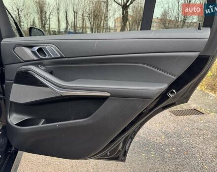 Черный БМВ X7, объемом двигателя 4.39 л и пробегом 38 тыс. км за 65000 $, фото 41 на Automoto.ua