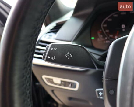 Черный БМВ X7, объемом двигателя 3 л и пробегом 115 тыс. км за 77900 $, фото 25 на Automoto.ua