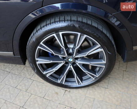 Черный БМВ X7, объемом двигателя 3 л и пробегом 115 тыс. км за 77900 $, фото 9 на Automoto.ua