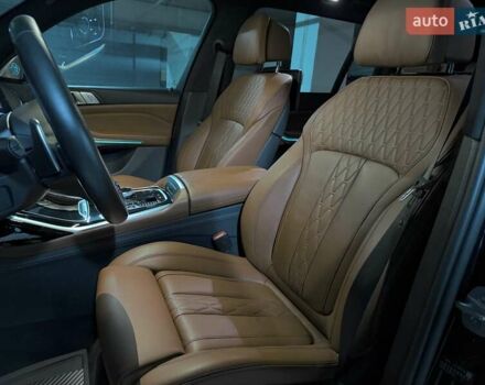 Черный БМВ X7, объемом двигателя 2.99 л и пробегом 115 тыс. км за 73000 $, фото 25 на Automoto.ua