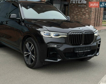 Черный БМВ X7, объемом двигателя 3 л и пробегом 115 тыс. км за 58000 $, фото 2 на Automoto.ua