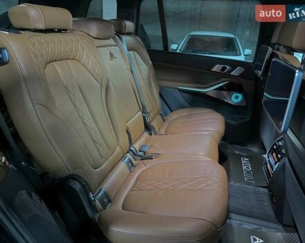 Черный БМВ X7, объемом двигателя 2.99 л и пробегом 115 тыс. км за 73000 $, фото 38 на Automoto.ua