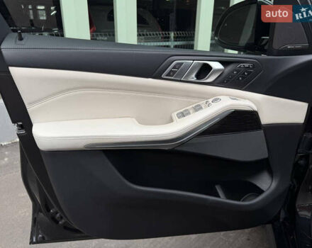 Чорний БМВ X7, об'ємом двигуна 3 л та пробігом 89 тис. км за 73000 $, фото 12 на Automoto.ua