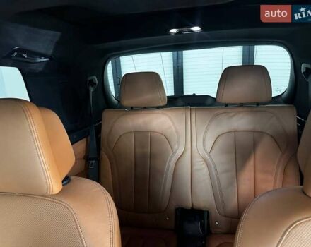 Чорний БМВ X7, об'ємом двигуна 4.39 л та пробігом 129 тис. км за 60990 $, фото 33 на Automoto.ua