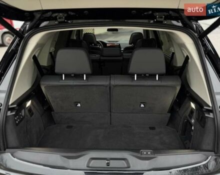 Черный БМВ X7, объемом двигателя 3 л и пробегом 38 тыс. км за 67000 $, фото 36 на Automoto.ua