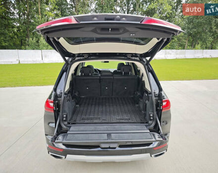 Чорний БМВ X7, об'ємом двигуна 3 л та пробігом 192 тис. км за 54700 $, фото 36 на Automoto.ua