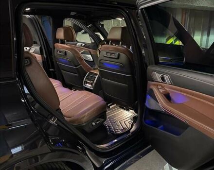 Чорний БМВ X7, об'ємом двигуна 3 л та пробігом 112 тис. км за 83000 $, фото 63 на Automoto.ua