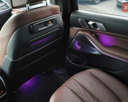 Черный БМВ X7, объемом двигателя 2.99 л и пробегом 108 тыс. км за 72000 $, фото 55 на Automoto.ua