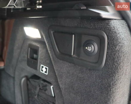 Черный БМВ X7, объемом двигателя 3 л и пробегом 115 тыс. км за 77900 $, фото 49 на Automoto.ua