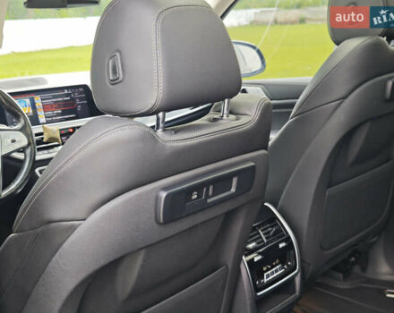 Чорний БМВ X7, об'ємом двигуна 3 л та пробігом 192 тис. км за 54700 $, фото 33 на Automoto.ua